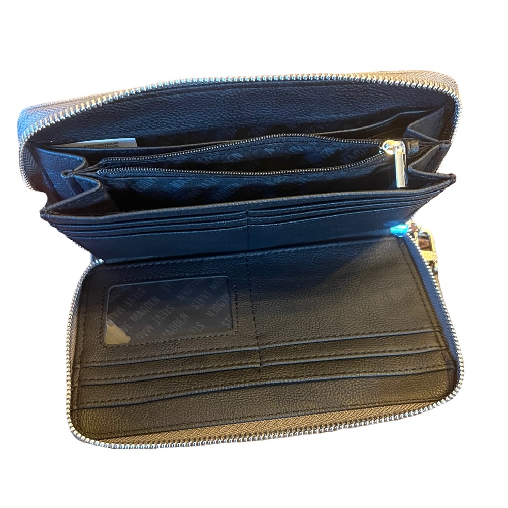 Steve Madden Zip Around Wallet Wristlet Nwt - image 4